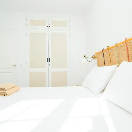 San Fermin 214 - By Az Appartement *