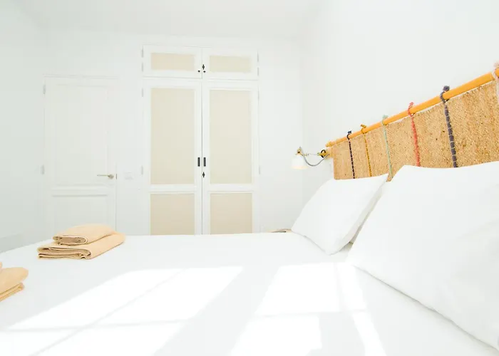 San Fermin 214 - By Az شقة *