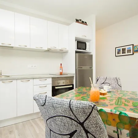 Apartament San Fermin 214 - By Az *